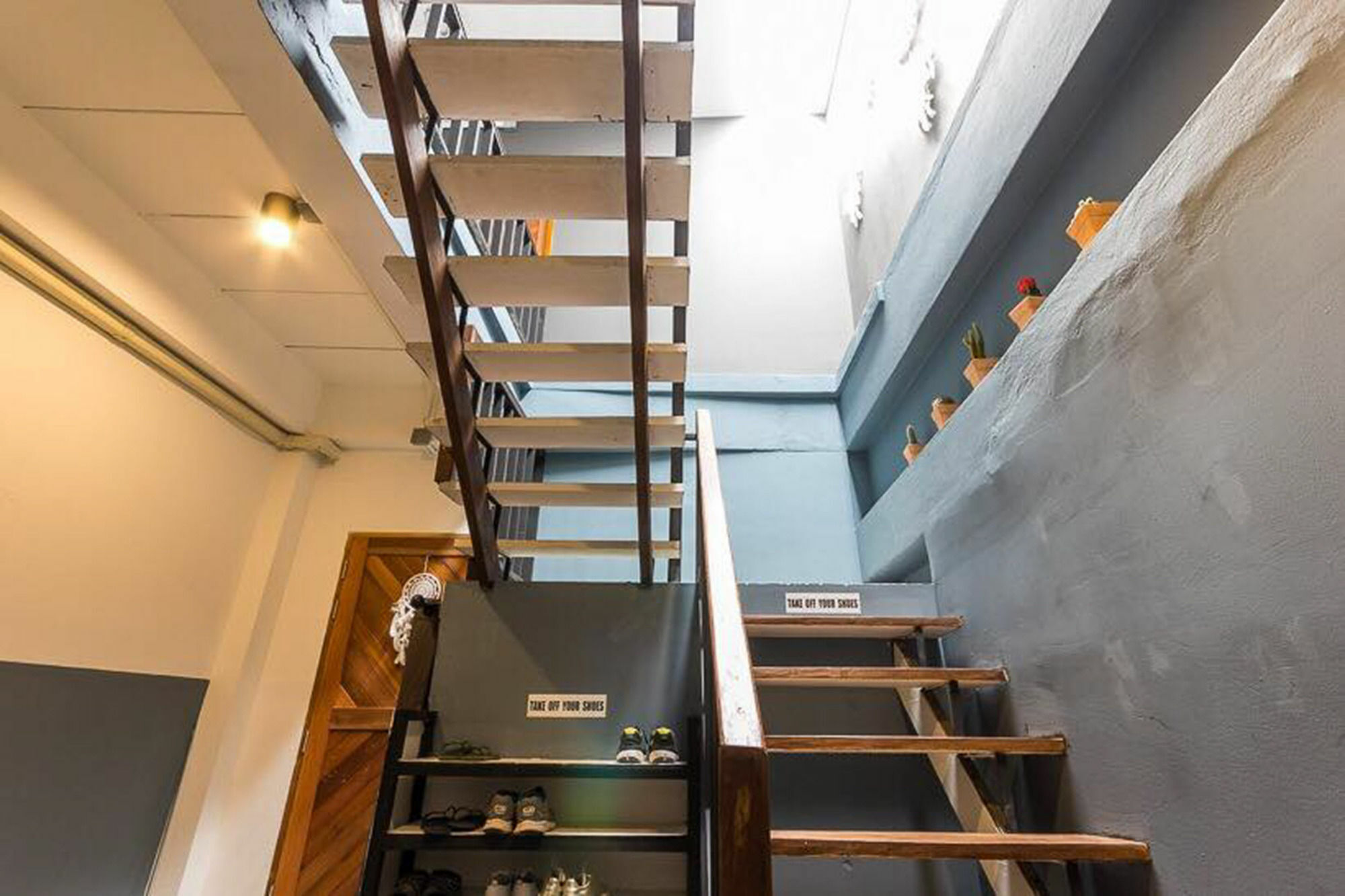 Funwahn Hostel And Cafe Chiang Mai Buitenkant foto